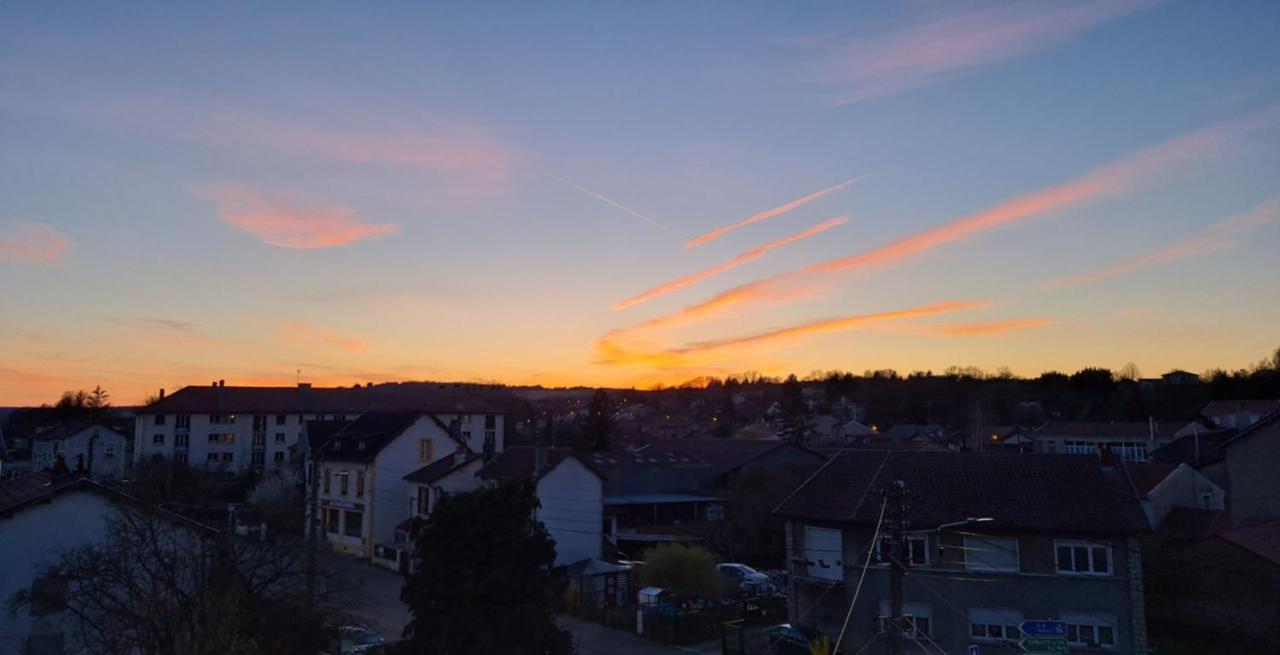 Chez Les Poilus Apartment Verdun-sur-Meuse ภายนอก รูปภาพ
